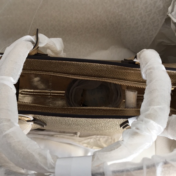 MICHAEL Michael Kors Studio Mercer Metallic Tote NWT - Picture 8 of 9